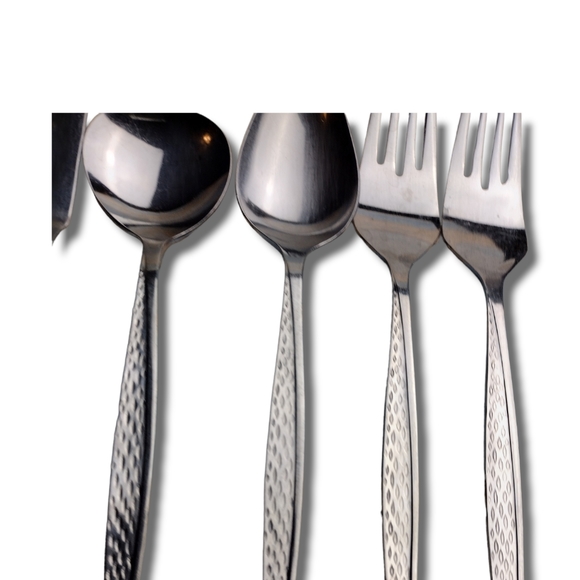 Haddon Hall Stippled Flatware 5 Pieces - Picture 5 of 8